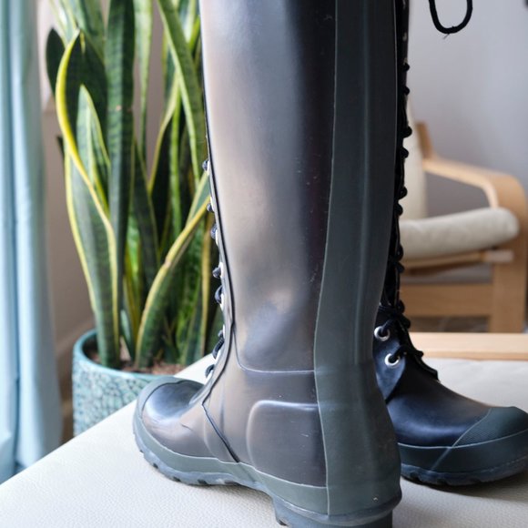 HUNTER Watling Black Lace-Up Rain Boots 6 - Picture 11 of 15